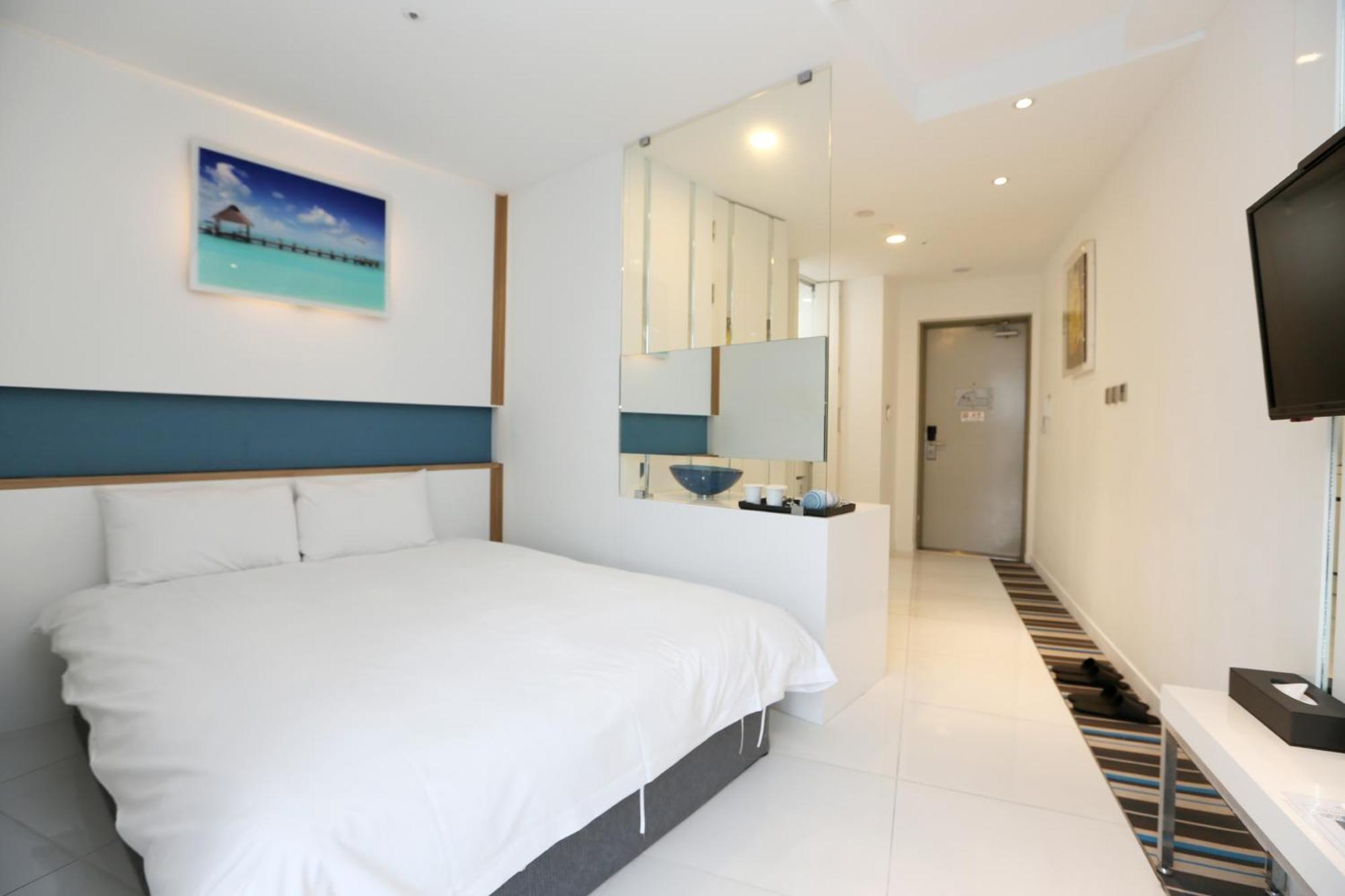 Hamdeok Beach Stay Чечжу Екстер'єр фото